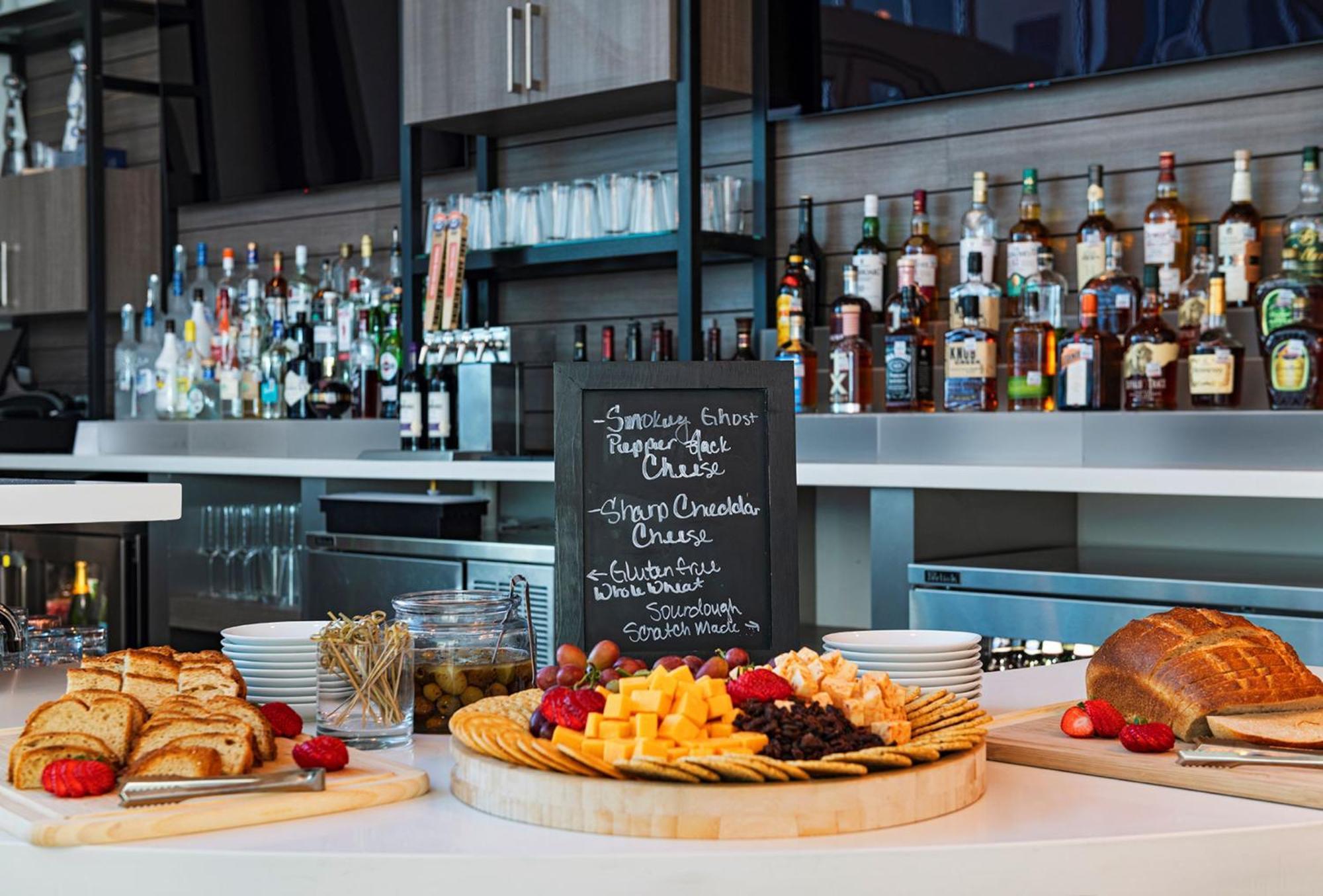 Element Waco Hotel ภายนอก รูปภาพ